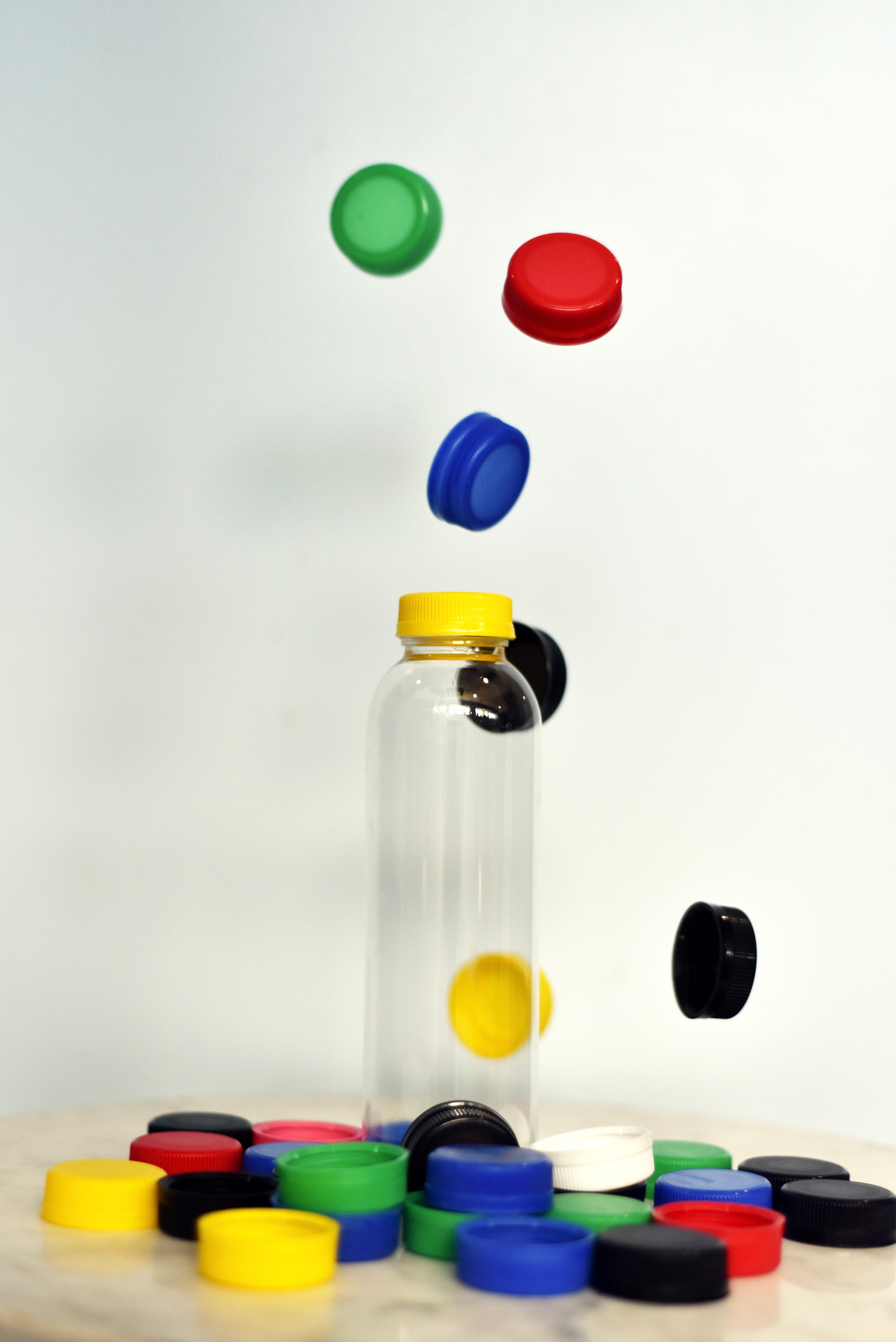 16 oz Clear PET Round Juice Bottles 38mm DBJ MIA